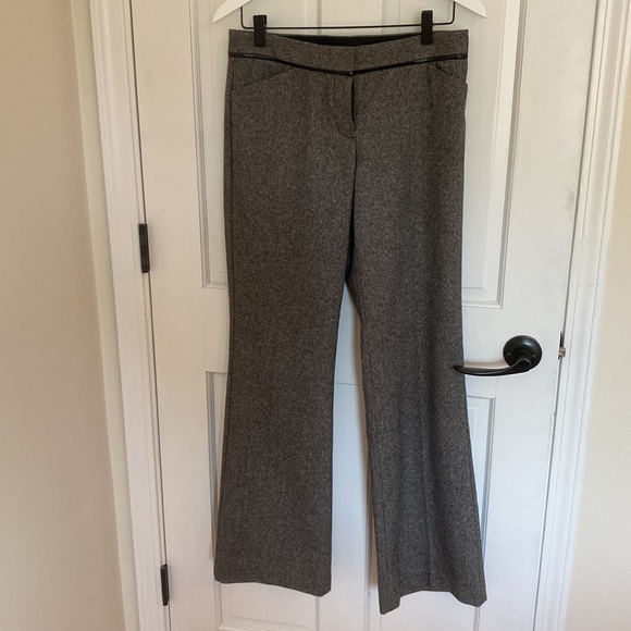 Express size 4 lined Editor pant. Leopard print lined, faux leather trim detail. - Picture 1 of 7